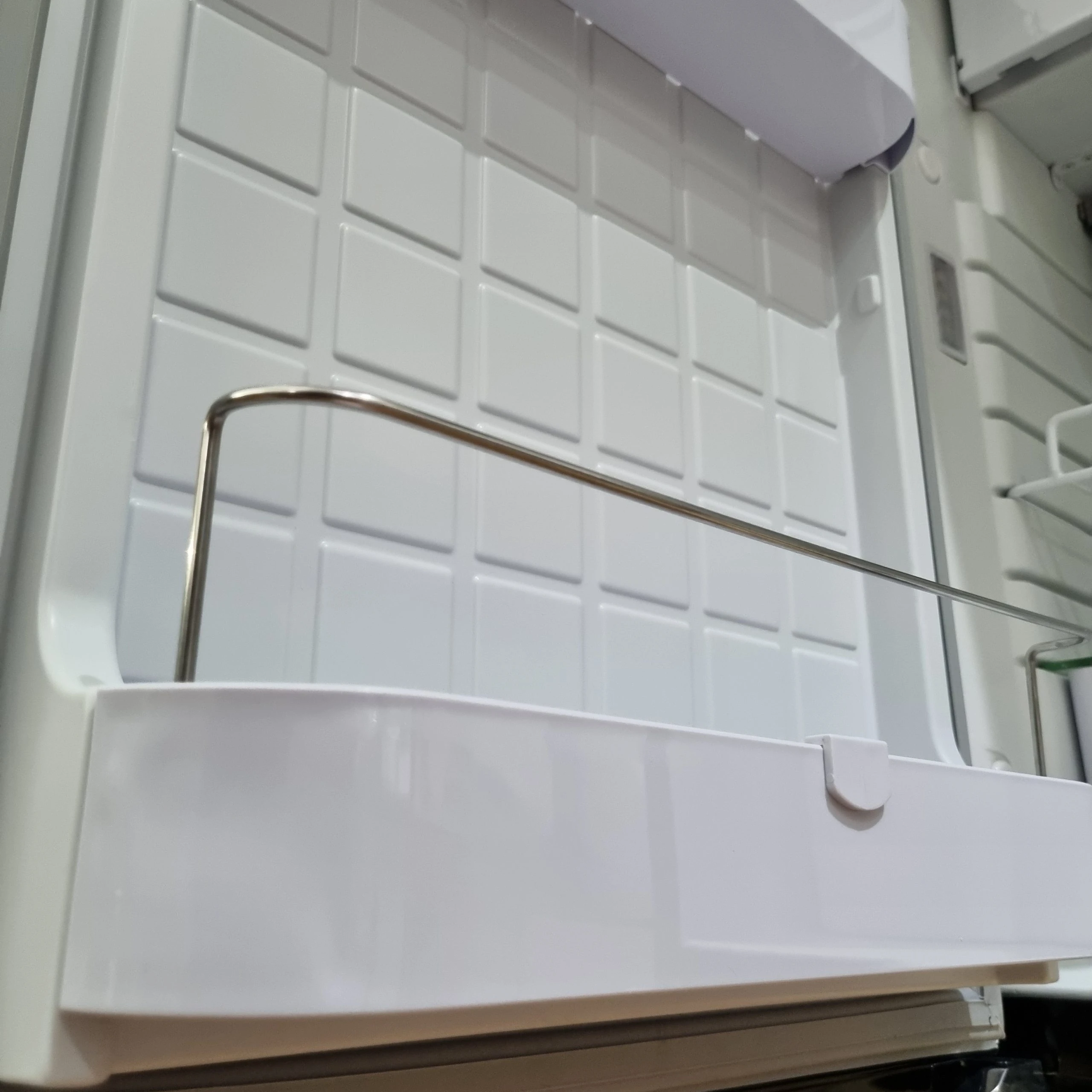 Flex R85s Upright 12v Fridge freezer - Image 4